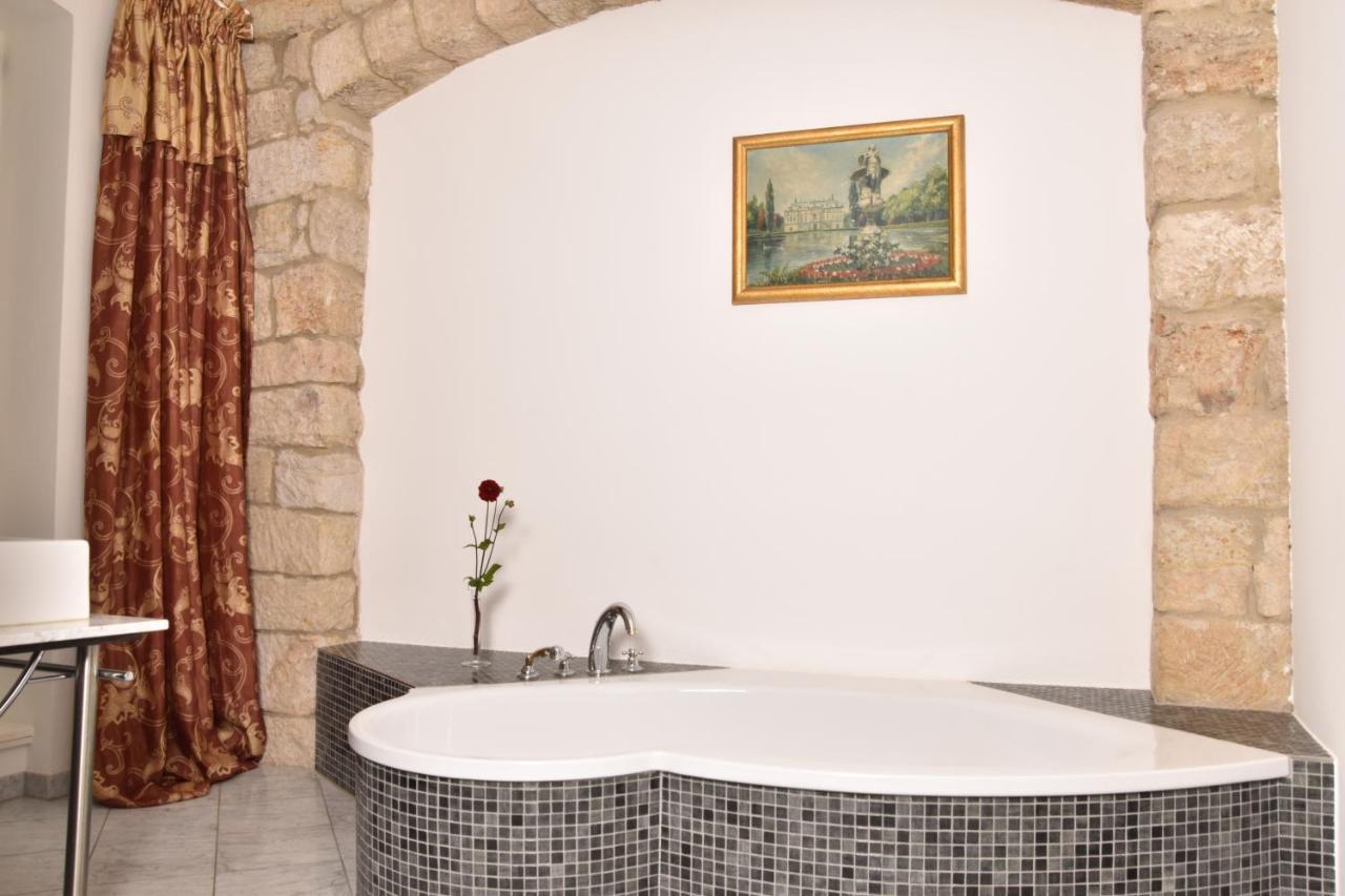 Apartmenthaus Albrechtsburg บาดชานเดา ภายนอก รูปภาพ